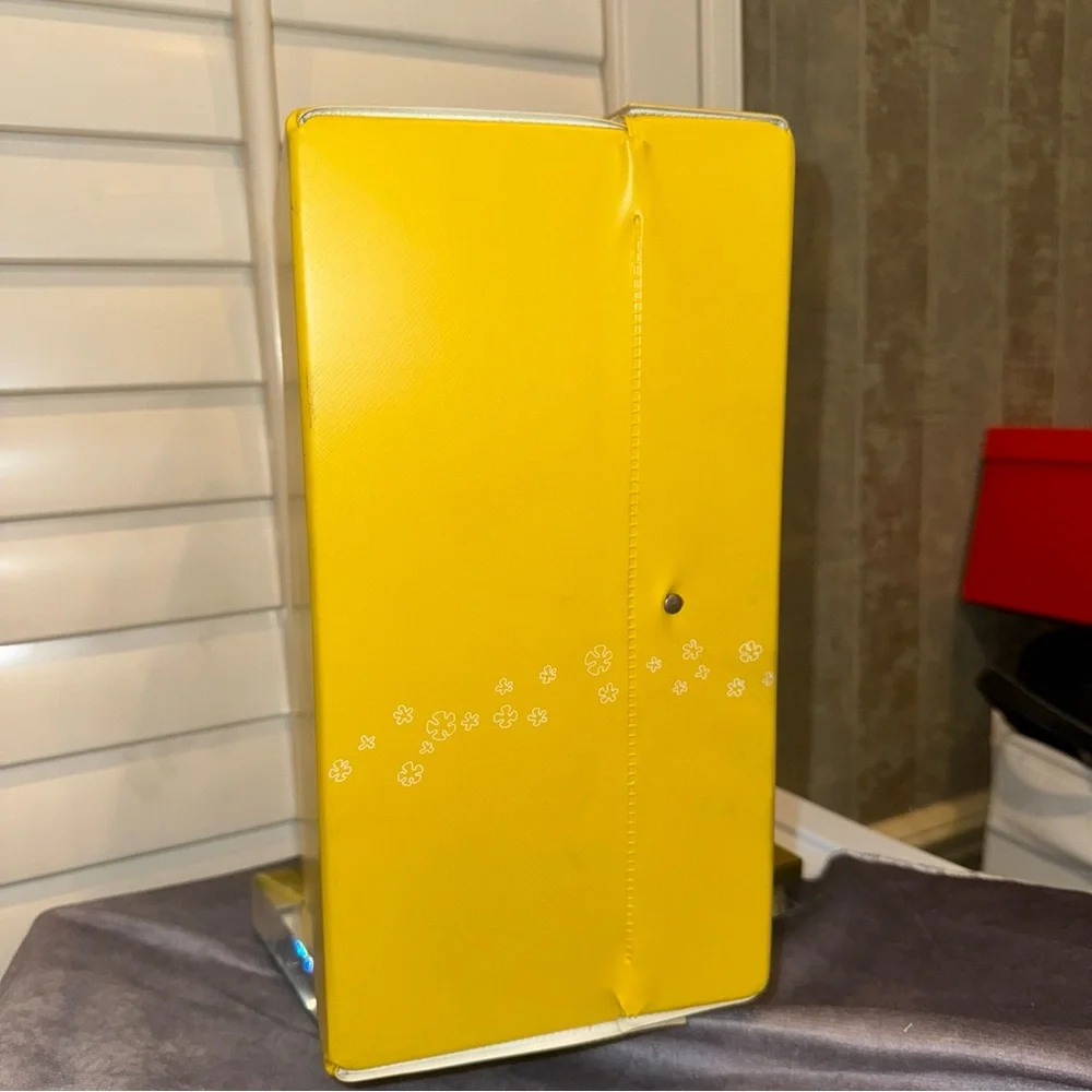 Barbie Skipper Yellow‎ Carrying Case